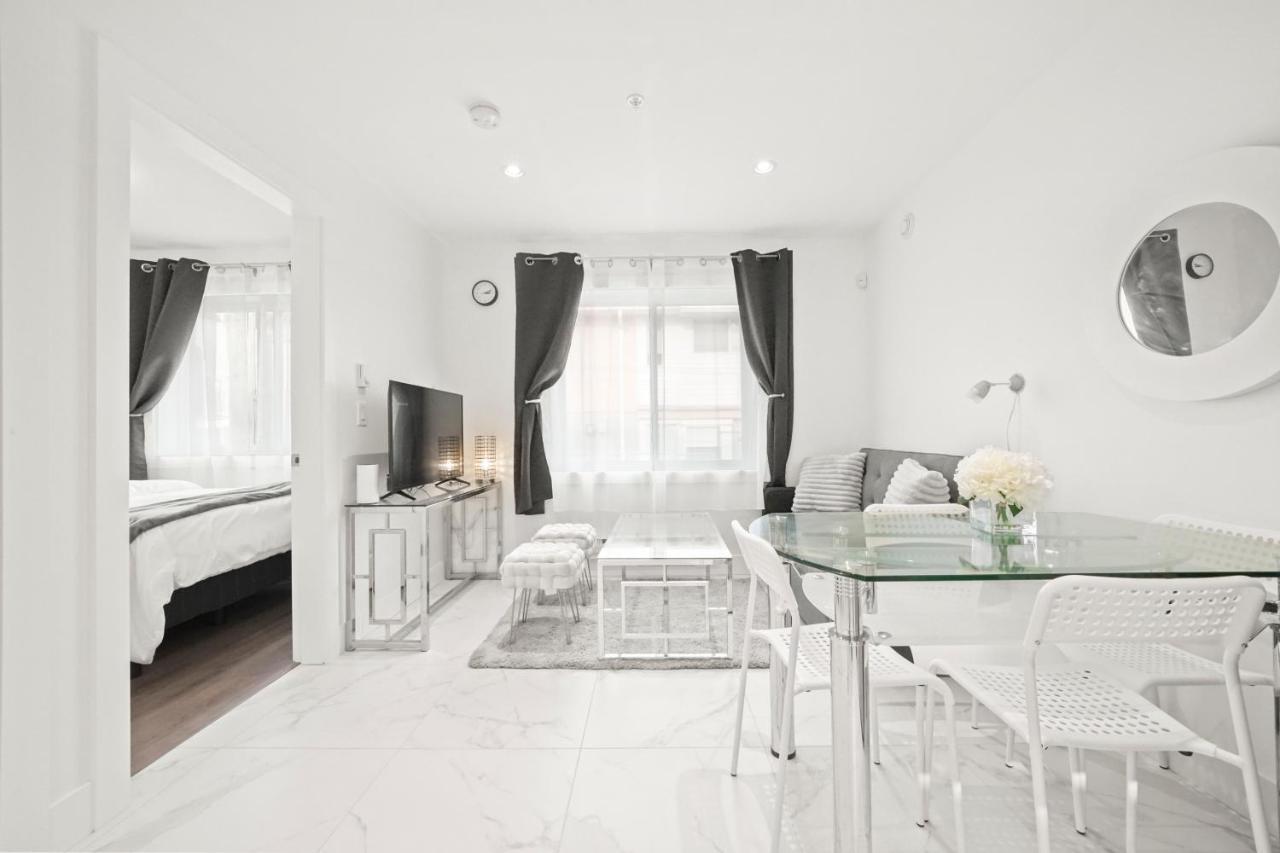 Entire New Cozy And Modern 2-Storey House Vancouver Eksteriør billede